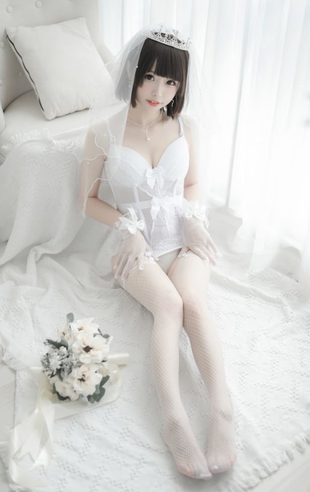 十万珍写真全集：极致诱惑！性感美女全套高清资源等你来下载！