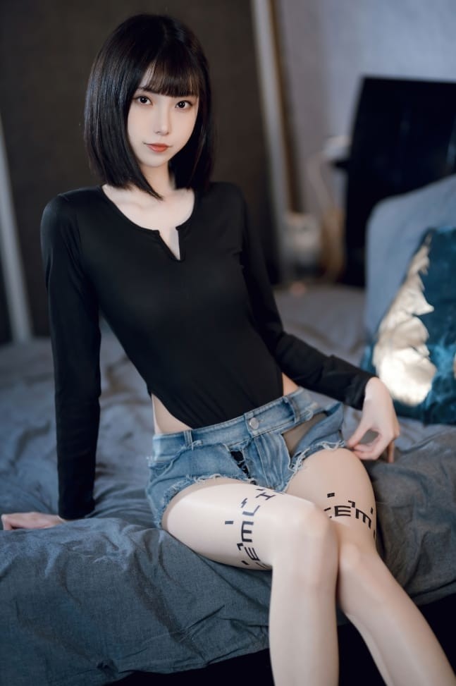 许岚LAN最新私房写真曝光,甜美女神惊艳来袭