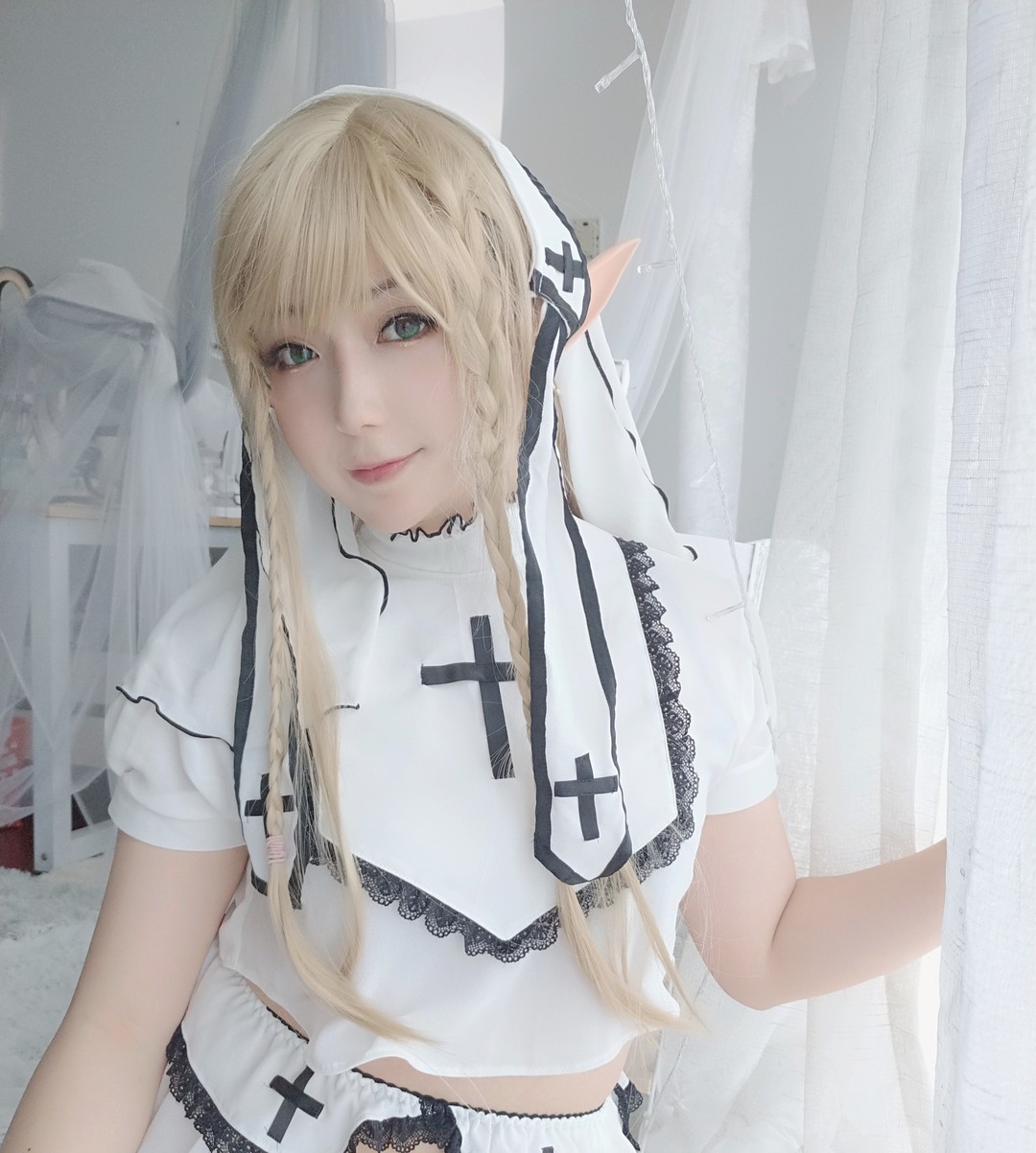 小容仔咕咕咕w (4) 容仔咕咕咕w写真合集:灵动cosplay女神花间梦影、赛博幻姬高清资源全收录