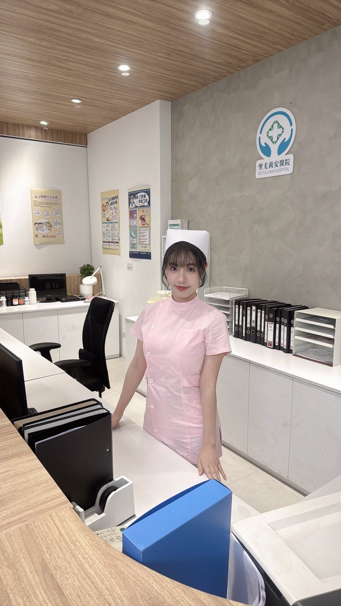 苏畅「被窝时差」 暖光裹棉布裙 浅笑时像晒足太阳的猫 每个褶皱都裹着暖光（无水印）