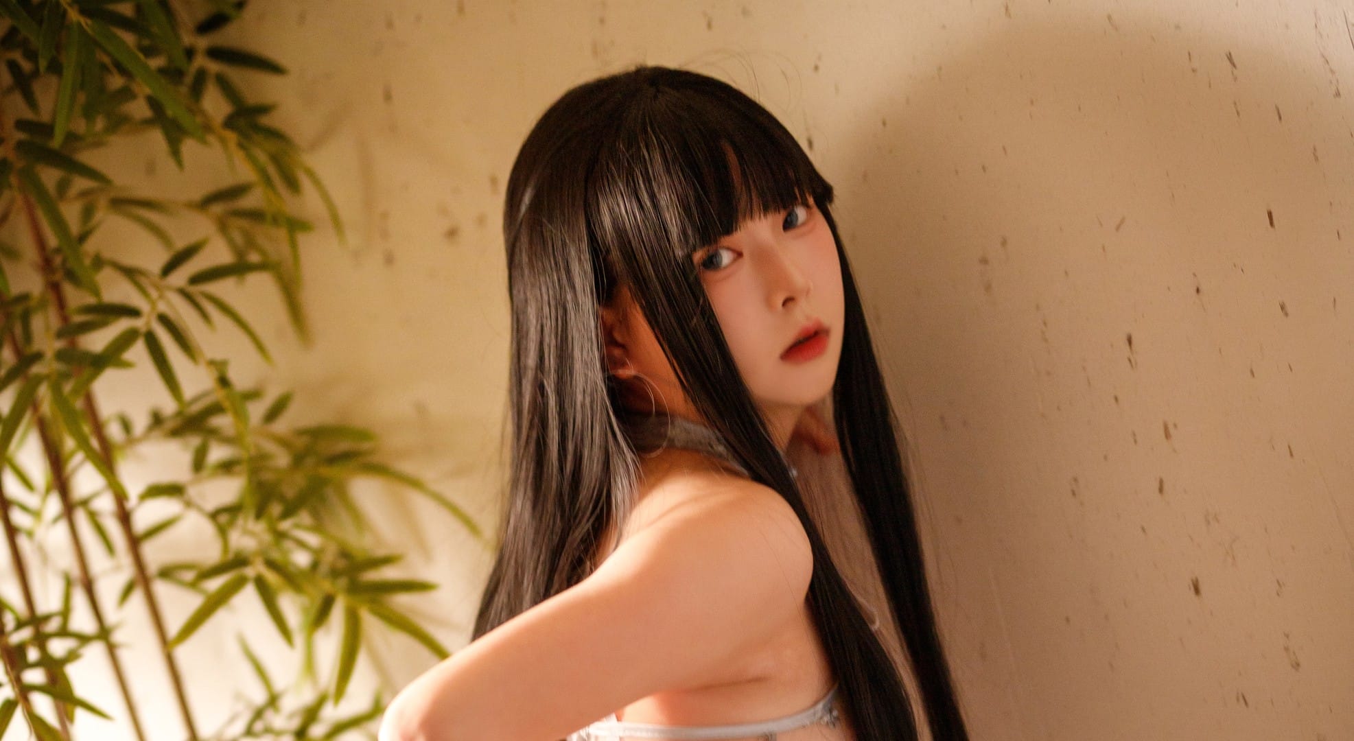 巧克力小圆面包 🔥2025 必收!巧克力小圆面包写真曝光:毛绒外套 + 面包发箍,10000×5474 大图错过亏!