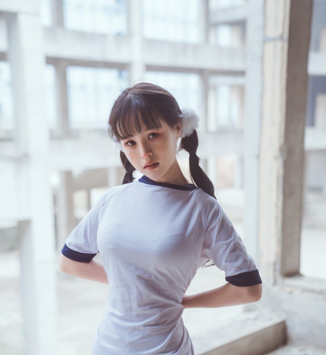 晕崽 (3) 🔥必存!晕崽写真推荐:10000px 高清图 + 3 种小众风格解析,文艺党收藏不亏