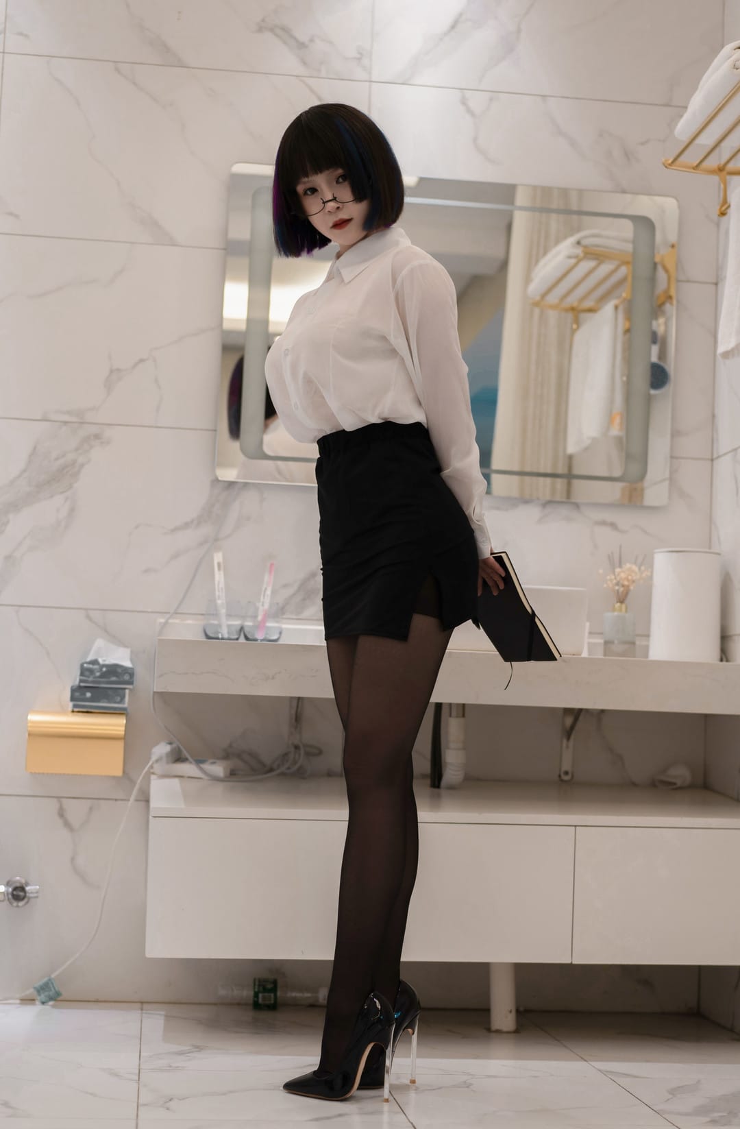 晕崽 (4) 🔥必存!晕崽写真推荐:10000px 高清图 + 3 种小众风格解析,文艺党收藏不亏