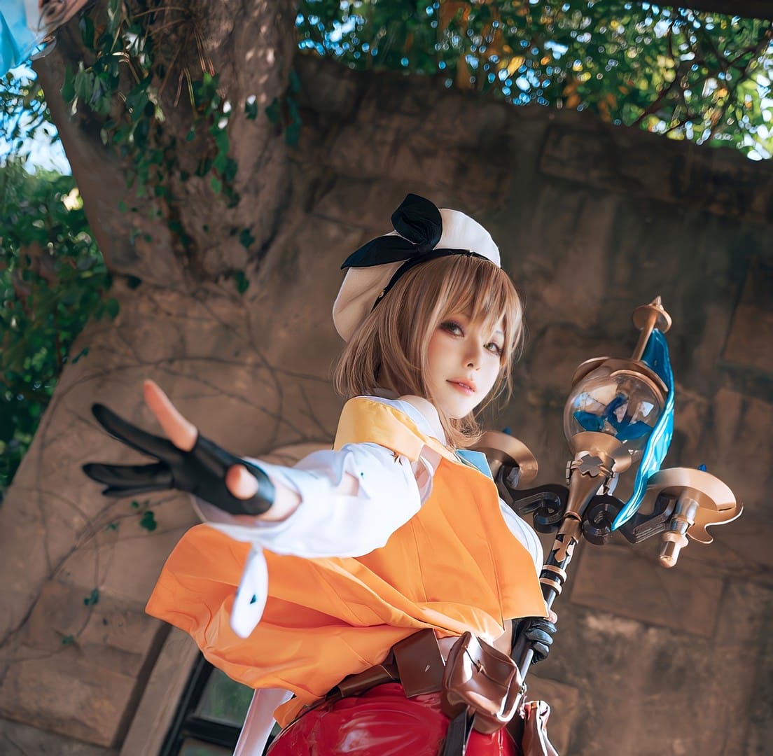 百合欧皇子 (3) 🔥必存!百合欧皇子写真推荐:从欧式光影到复古细节,这组华贵感大片太戳心