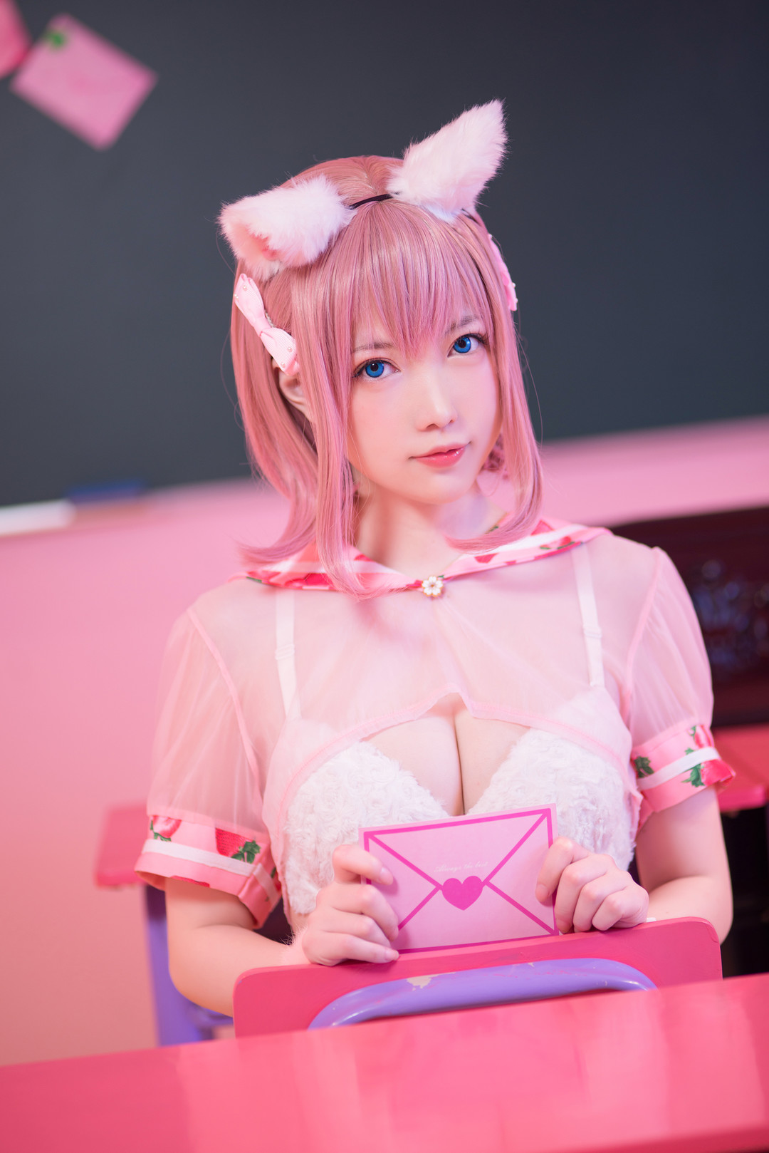 妖少you1写真全集，从妖媚到酷帅的完美蜕变