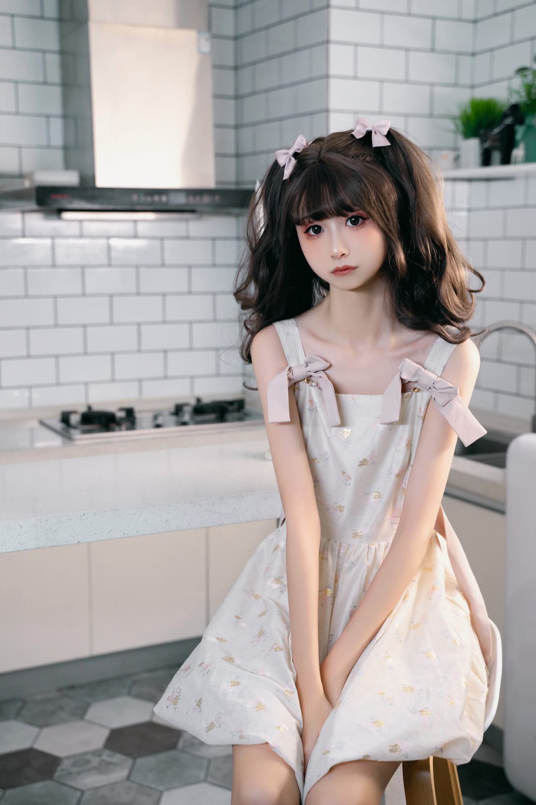 花音栗子甜美写真合集：元气少女惊艳登场，治愈笑容太暖心