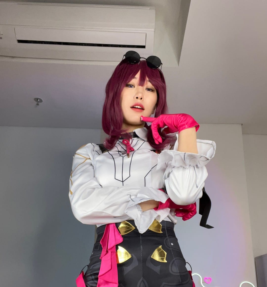 MeriolChan长评：我终于敢把蓝发猫耳小祖宗私藏全交了