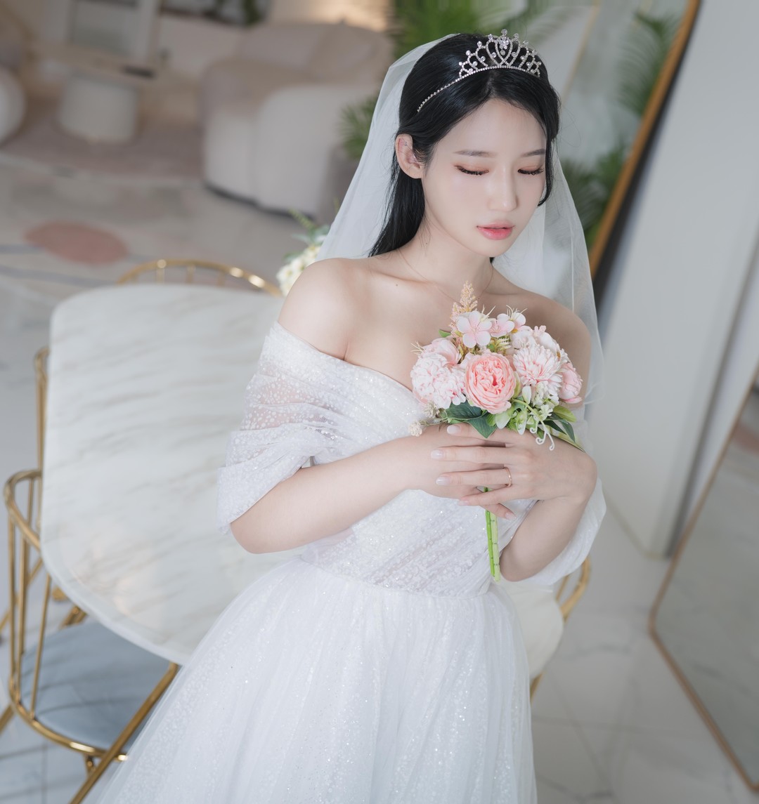 Yeha(예하)2025最新最硬核长评：韩系身体美学的终极答案，老徐含泪码完5500字